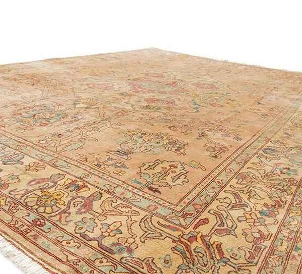 Persian Wool Carpet Hand-Knotted with Medallion design Cream – Heriz