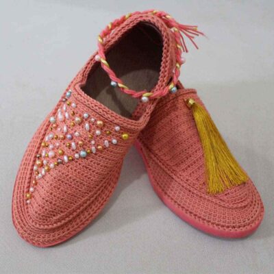 Giveh Shoes – Persian Handcrafted Breathable Footwear Pink Model