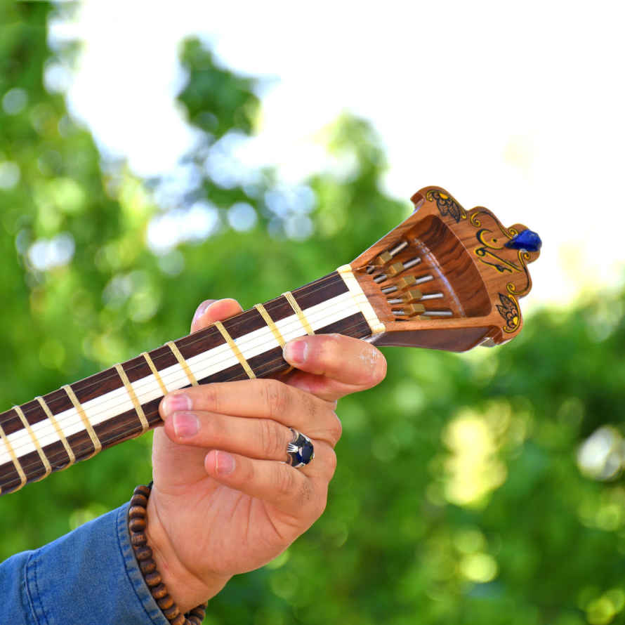 Persian Tar String Instrument – Handcrafted by IranSaz, Model Mehregan