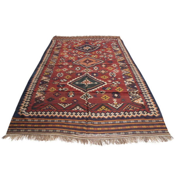 Handwoven Fars Kilim Rug Model Qashqai