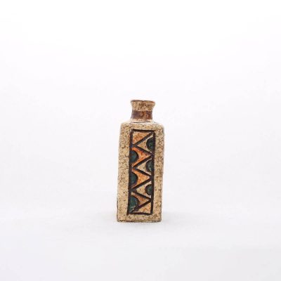 Minimalist Single Flower Pottery Vase Ideal for Home Decor Accent