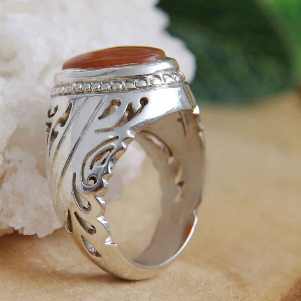 Persian Yemeni Aqeeq Silver Ring for Men Red