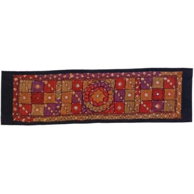 Hand Embroidered Table Runner Model Soozra 29