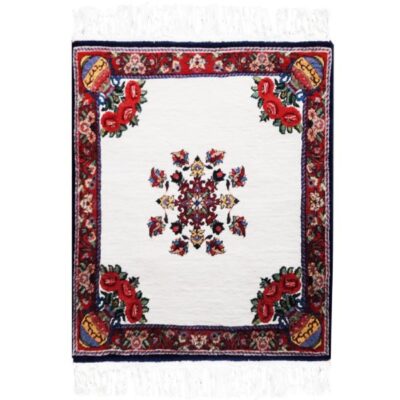 Persian Wool Carpet Hand-Knotted Model Goldani