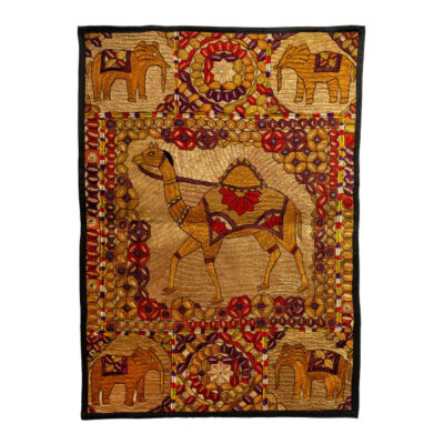 Hand Embroidered Tablecloth Model Animals