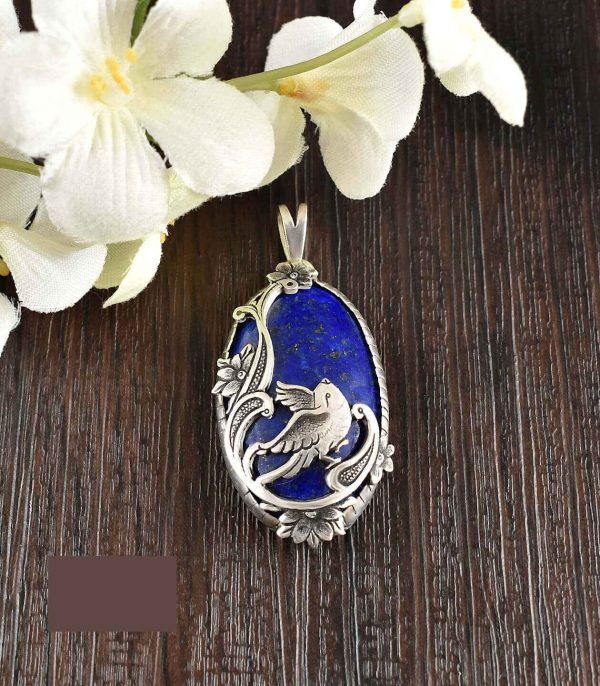 Persian Engraved Silver Pendant with Lapis Lazuli Gemstone