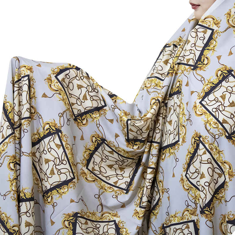 Iranian Cultural Chador for Women – Colorful, Ideal for Daily Use and Namaz, Golden White