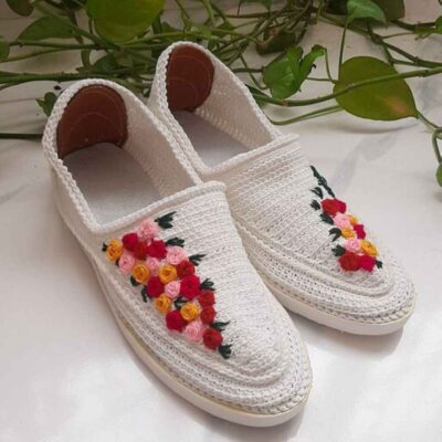 Giveh Shoes – Persian Handcrafted Breathable Footwear Flower Model