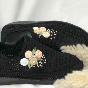 Giveh Shoes – Persian Handcrafted Breathable Footwear & Handbag Model