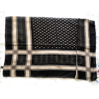 Black Arabic Scarf for Women – Model Atlas