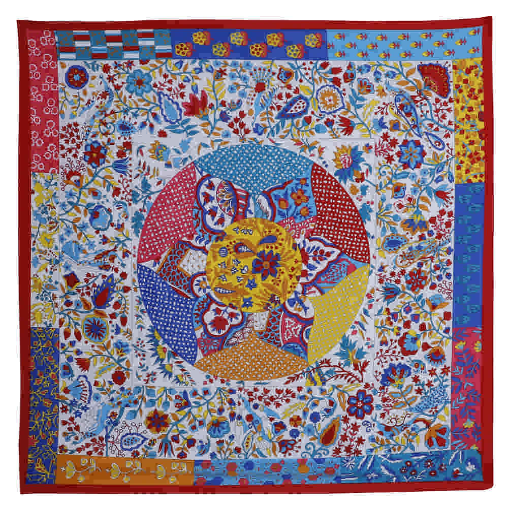 Floral Print Scarf for Women – Luxe and Vibrant Floral Design