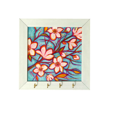 Decorative Wooden Wall Key Holder with the Deign Baharan