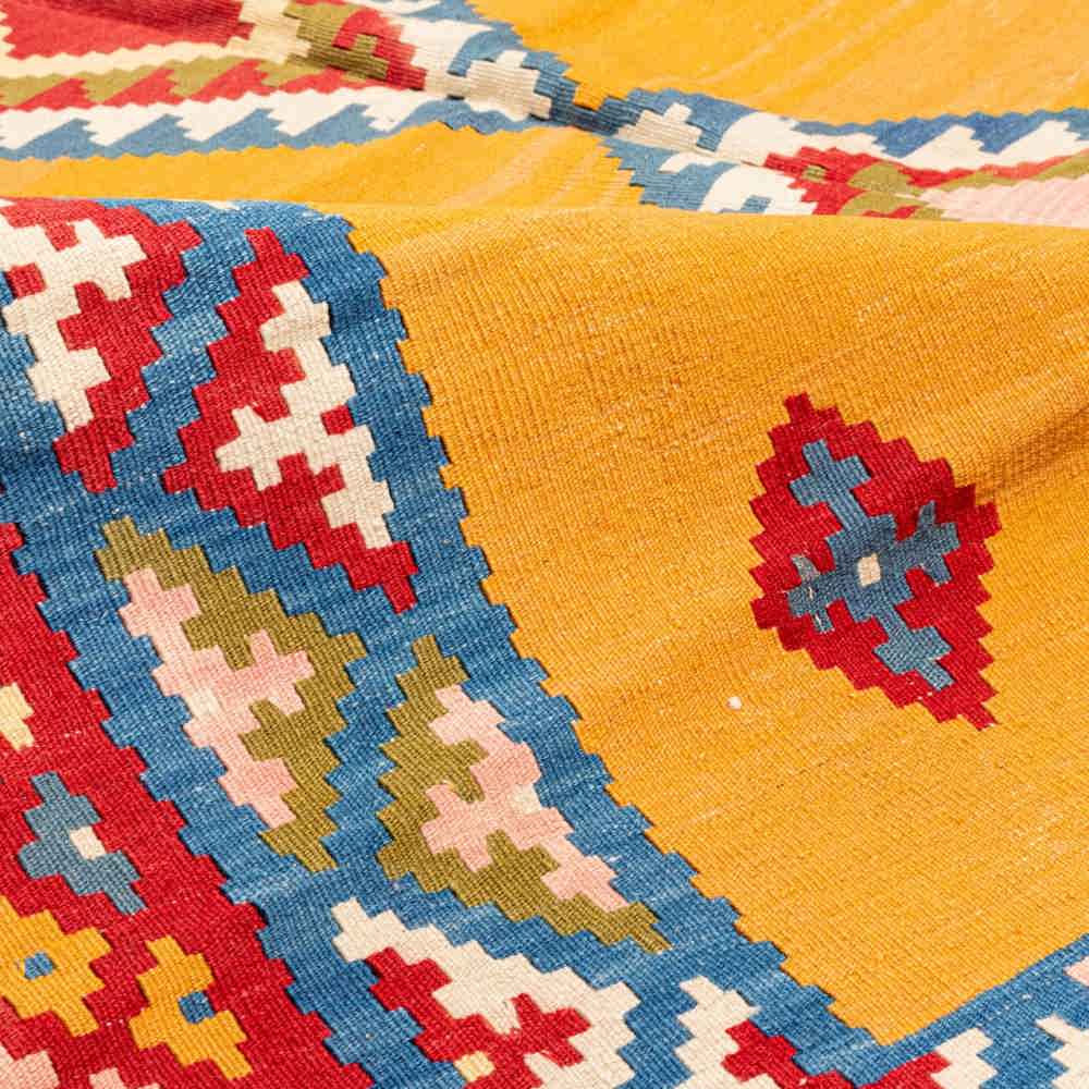 Persian Wool Kilim Rug Handwoven in Fars Traditional Arman