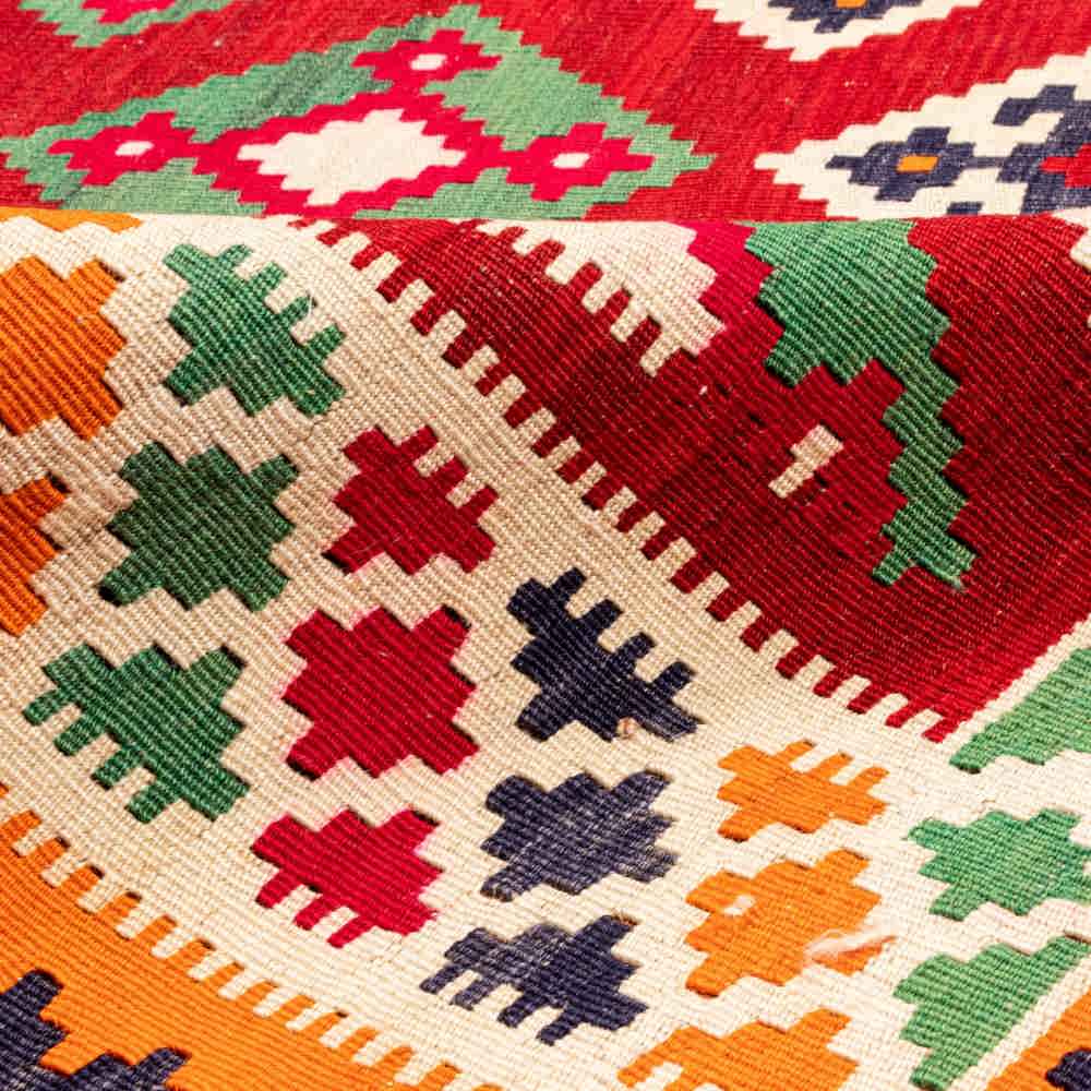 Persian Wool Kilim Rug Handwoven in Fars Traditional Babak