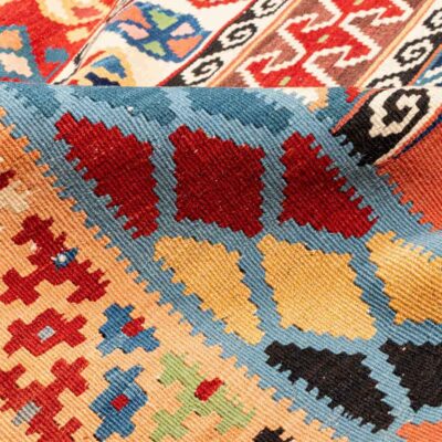 Persian Wool Kilim Rug Handwoven in Naein Traditional Solmaz