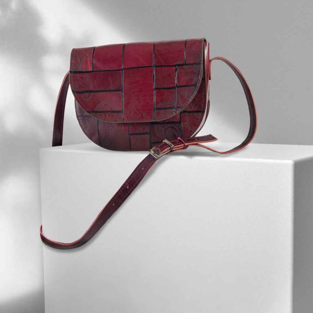 Luxurious Handcrafted Leather Crossbody Shoulder Bag – Kheshti Edition