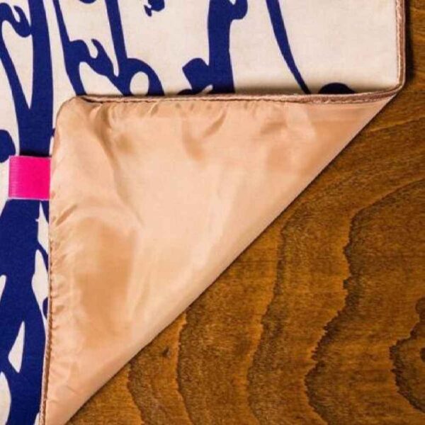 Persian Style Cream Velvet Table Runner Model Nastaliq
