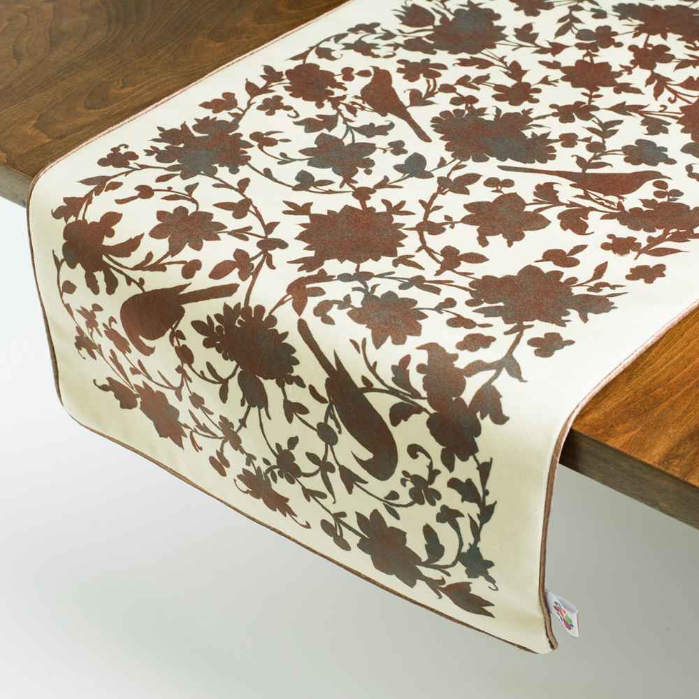 Persian Elegance Cream Velvet Table Runner Tiara