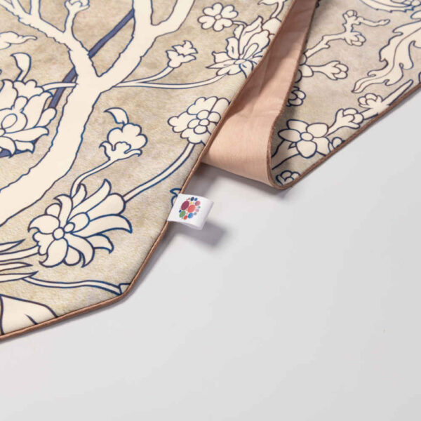 Persian Style White Velvet Table Runner Model Sima