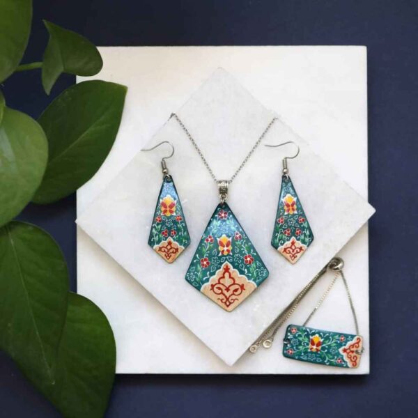 Persian Minakari Jewelry Set Model Victoria