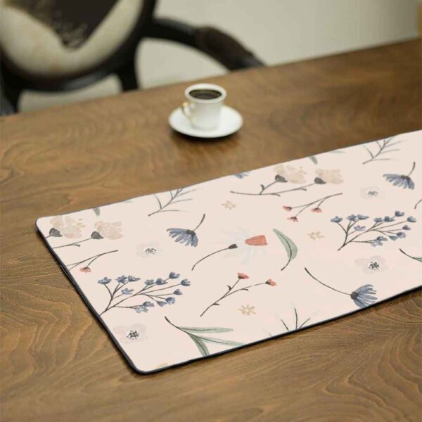 Persian Elegance Velvet Table Runner Model Panah