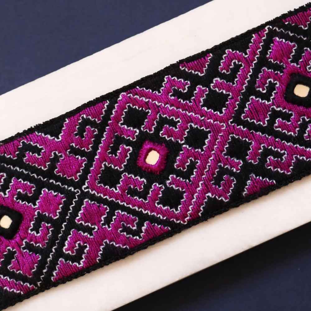 Persian Embroidered Bracelet Model Alma