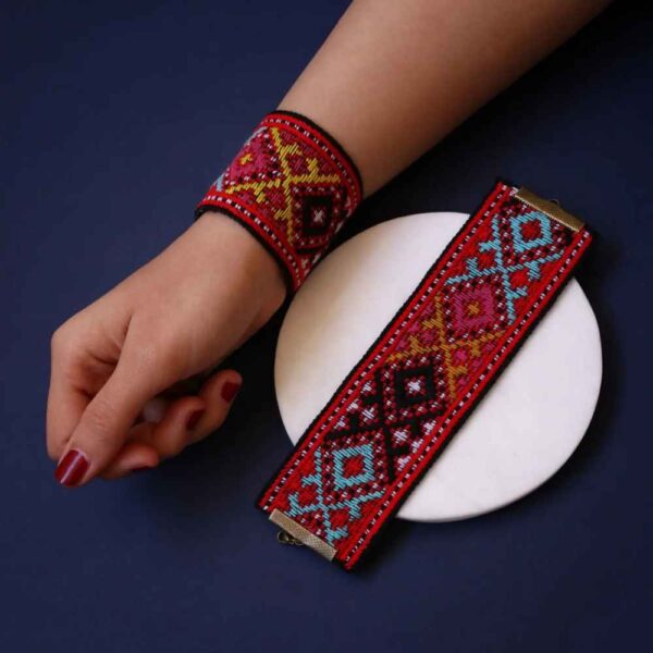 Persian Embroidered Bracelet Model Leila
