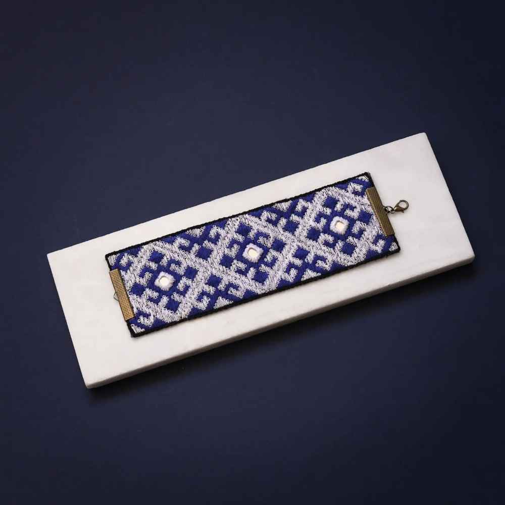 Persian Embroidered Bracelet Model Maryam