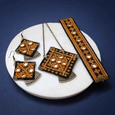 Persian Embroidered Necklace, Bracelet & Earrings Set Model Ayneh Kari