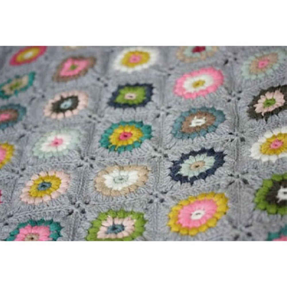 Crochet Throw for Sofa and Bed Checkered Bohemian Delbar