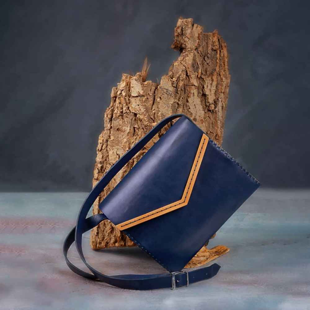 Luxurious Handcrafted Leather Crossbody Shoulder Bag - Darya Edition