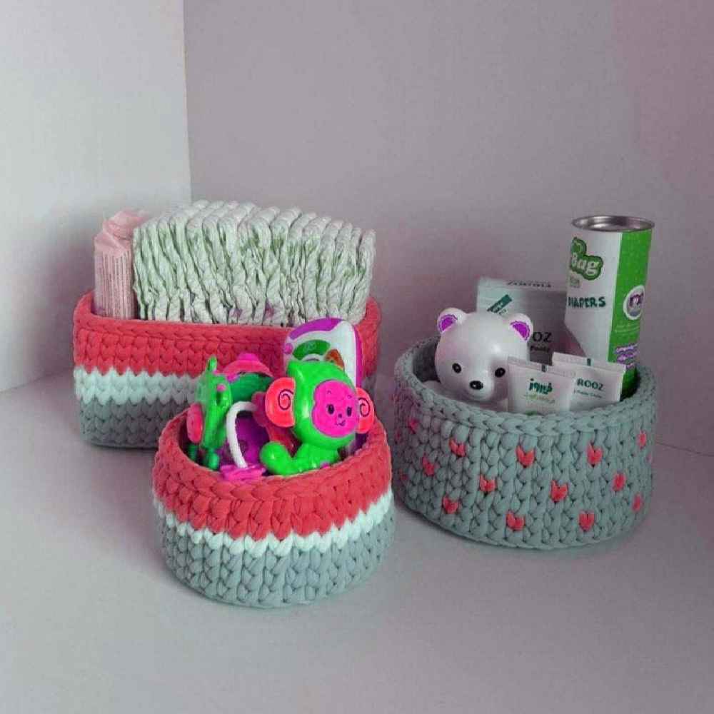 Set of 3 Crochet Storage Baskets Yarn Model Liona