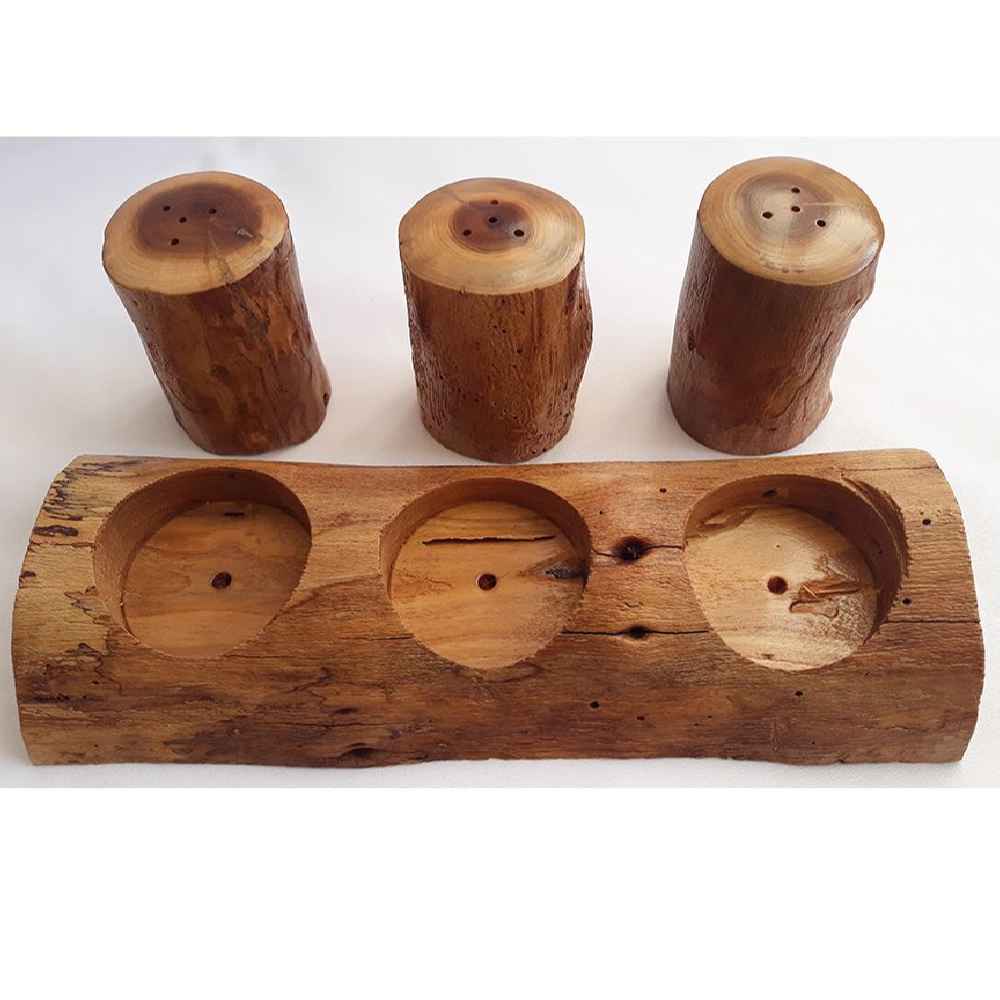 Set of Wooden Salt & Pepper Shakers Yalda