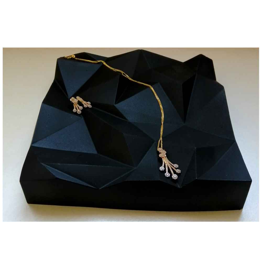 Novelty Jewelry Holder and Organizer Model Diamond