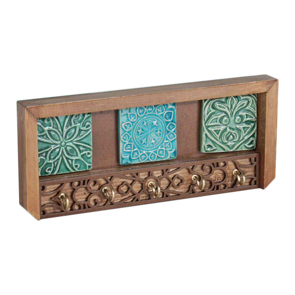 Decorative Wall Key Holder with the Deign Firoozeh