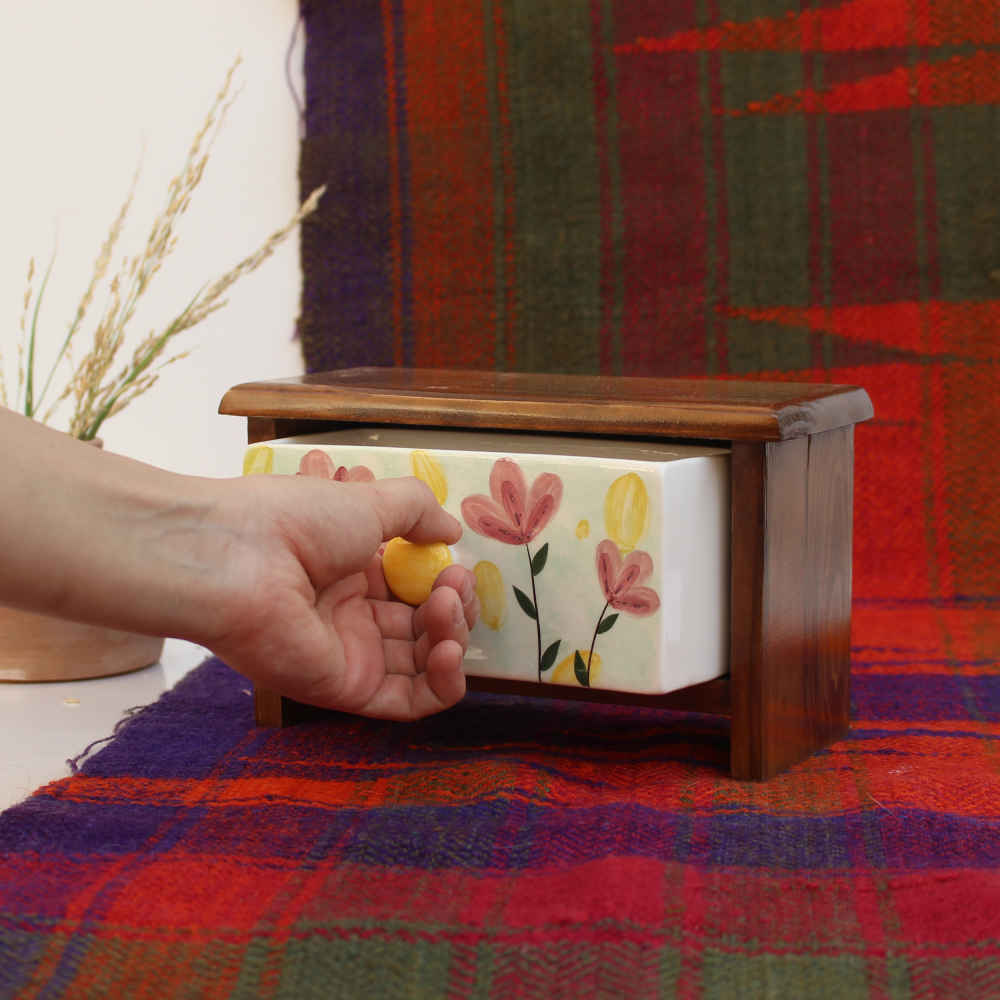 Handcrafted 1 Ceramic Drawers Chest with Wooden Box – Flowers
