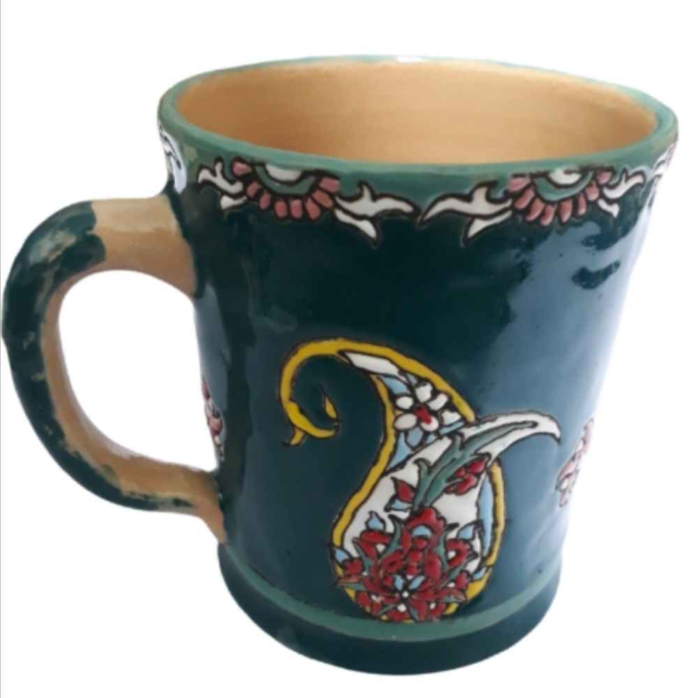 Artistic Handcrafted Pottery Mug – Paisley Model