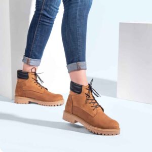 Women's Ankle Leather Boot Model A182