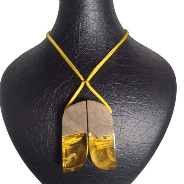 Wood & Resin Necklace Handcrafted Artistic Bold Style Kooh