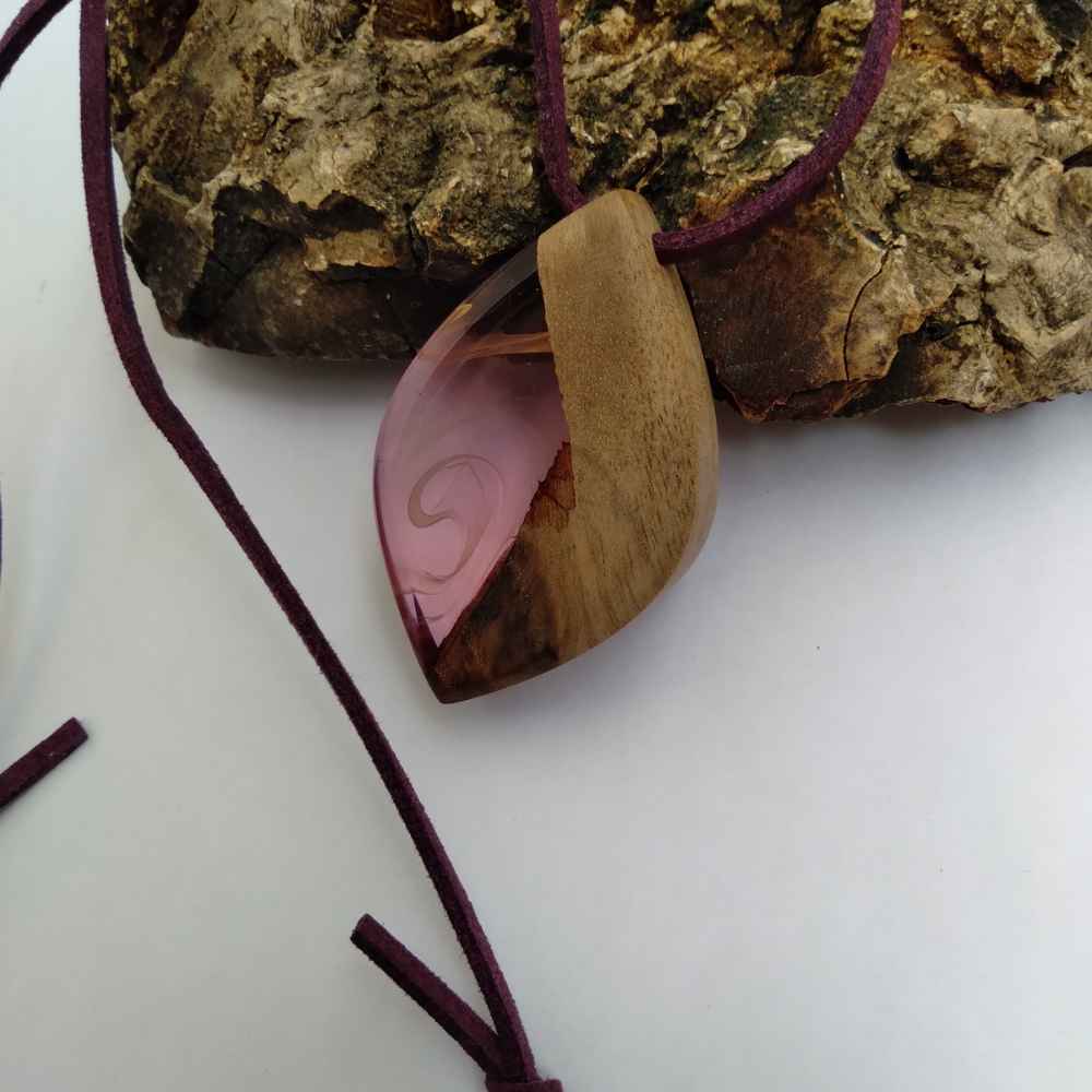 Wood & Resin Necklace Handcrafted Artistic Bold Style Koohestan