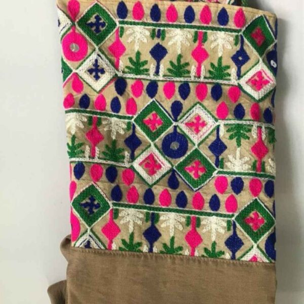 Balochi Embroidered Shawl Model Farimah