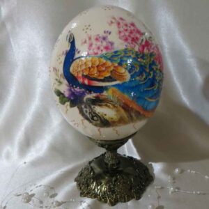 Hand Painted Ostrich Egg Shell Model Peafowl