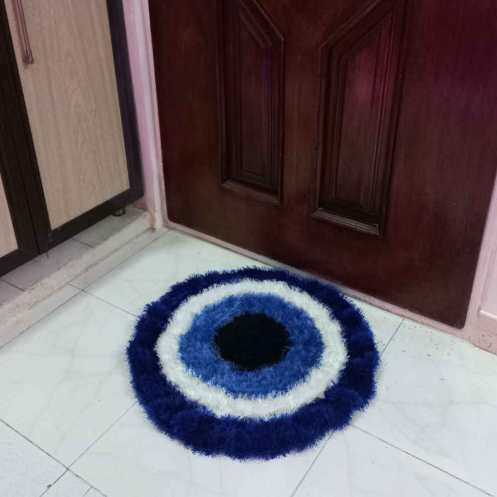 Handwoven Boho Macrame Floor Rug – Evil Eyes Pattern
