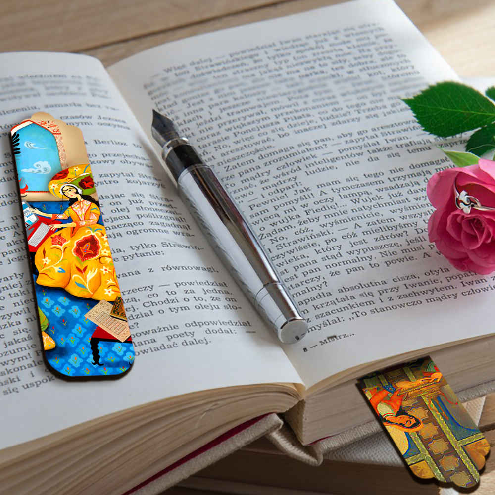 Artistic Persian Inspired Wooden Bookmark Banoo – Set of 2