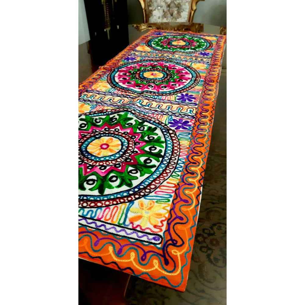 Hand Embroidered Table Runner Model Baha