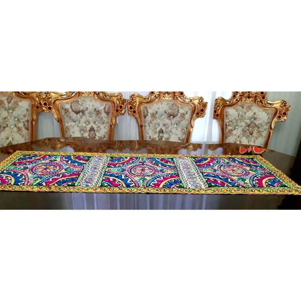 Hand Embroidered Table Runner Model Borna