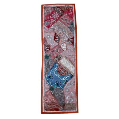 Hand Embroidered Table Runner Model Horasa
