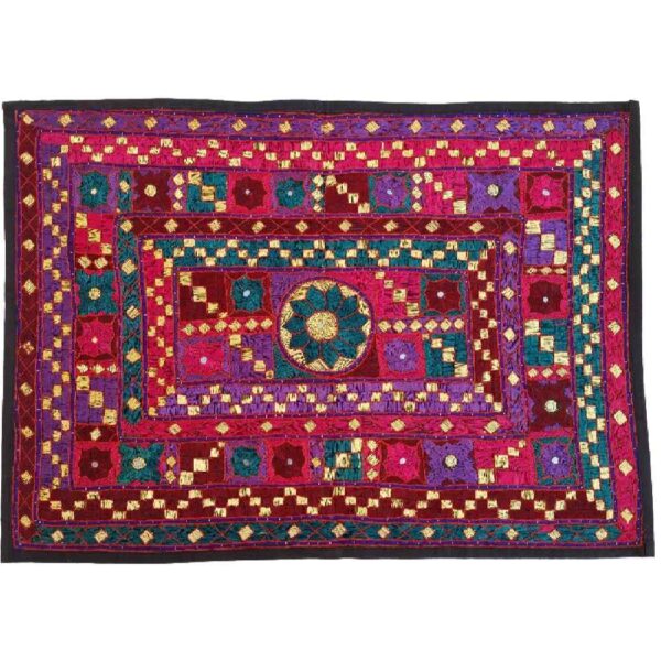 Hand Embroidered Tablecloth Model Geometric