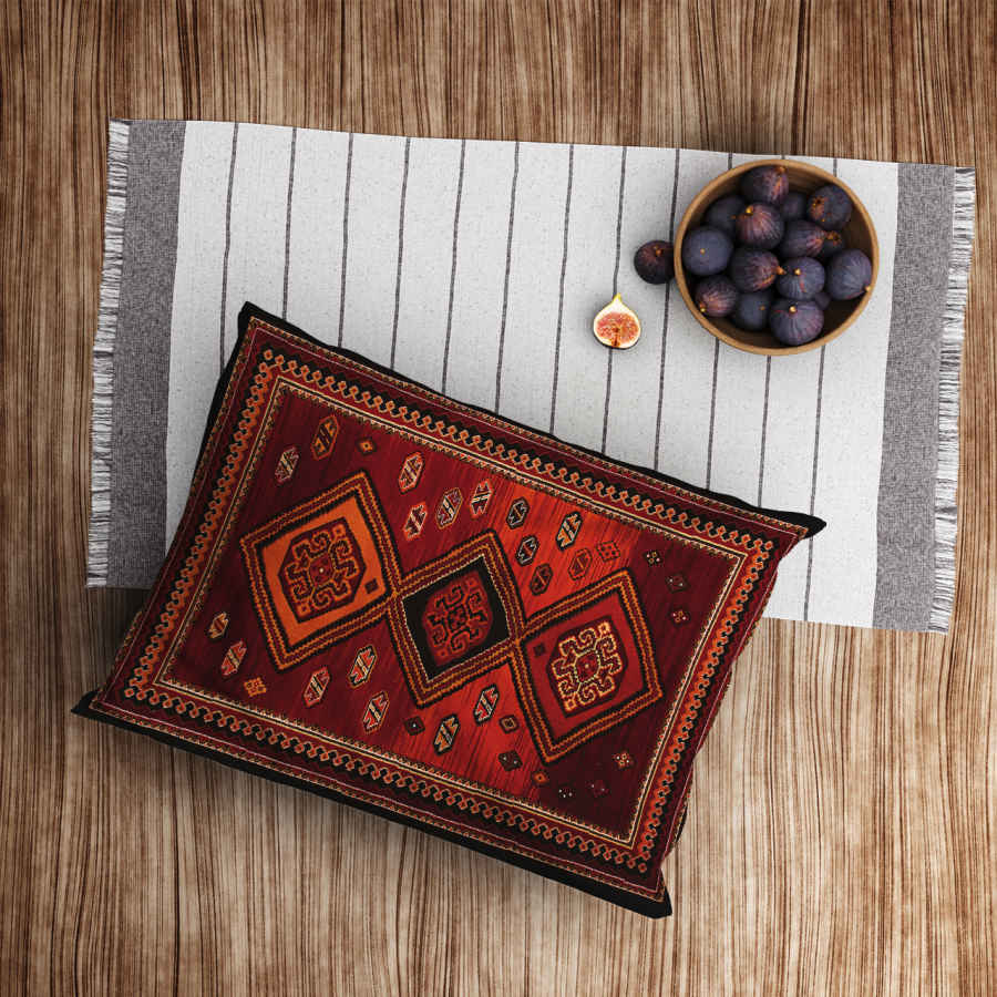 Persian Velvet Pillowcase – Standard Sized Model Gilim – Sophisticated Touch (x2)