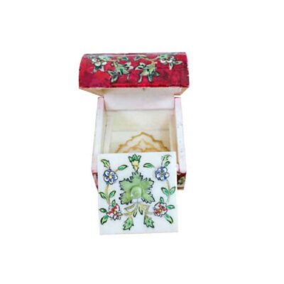 Handcrafted Bone Jewelry Box with Persian-Inspired Tazhib Pattern